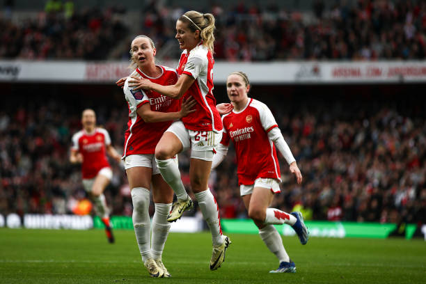 更是与一家 更是与一家