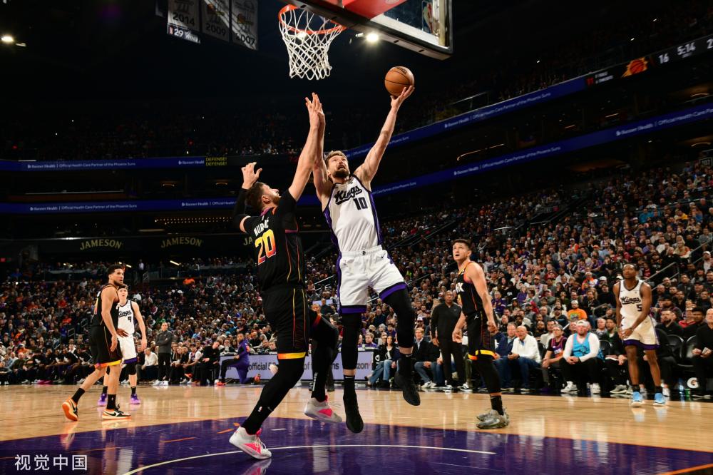 表现出一如 表现出一如